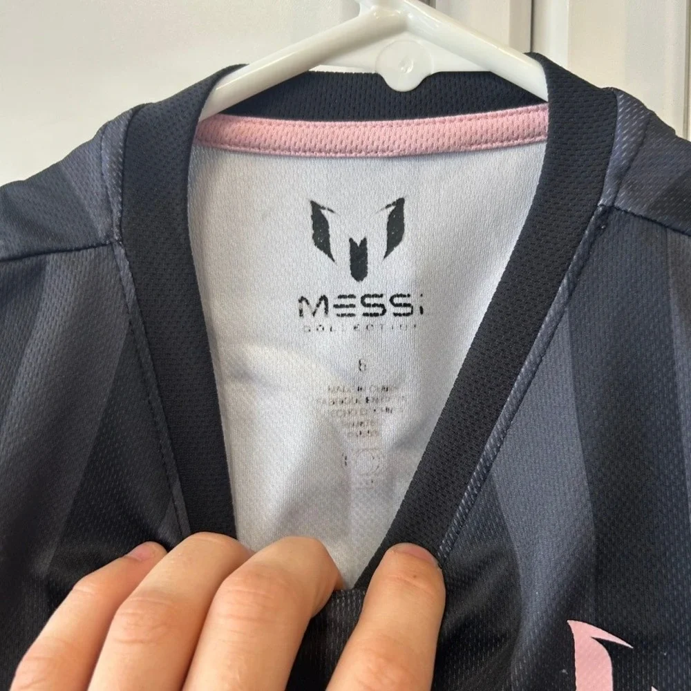 Messi Collection Boys Soccer Jersey Black Pink Stripe Number 10 Size 6